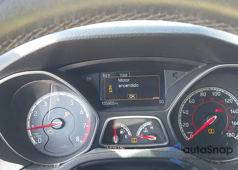 2016 Ford Focus St z USA, uszkodzony, nr VIN 1FADP3L92GL381535